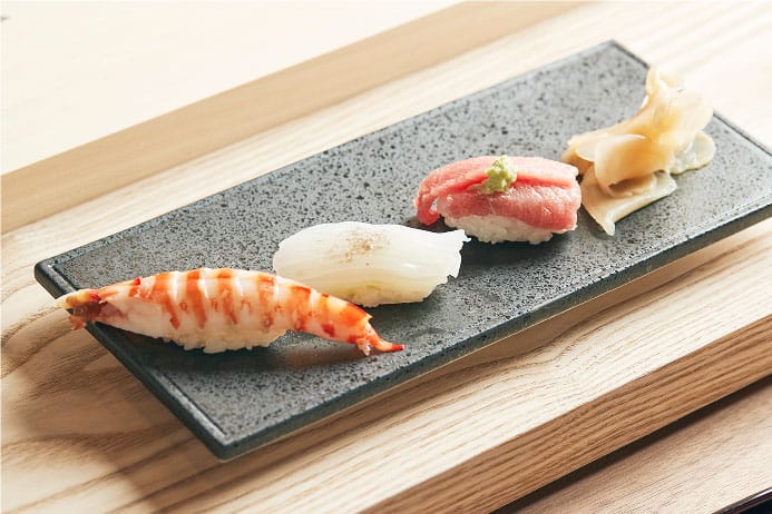 別館すし処「神の前」
